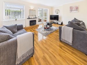 Living Room- click for photo gallery